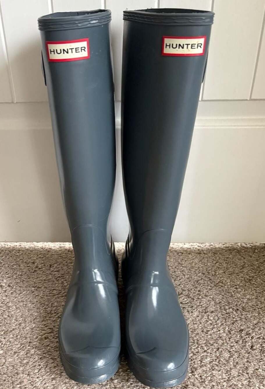 Hunter Original Tall Gloss Rain Boots Grey Size US 8